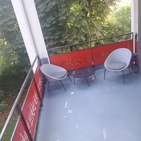 2 Avec Terrasse Et Garage
