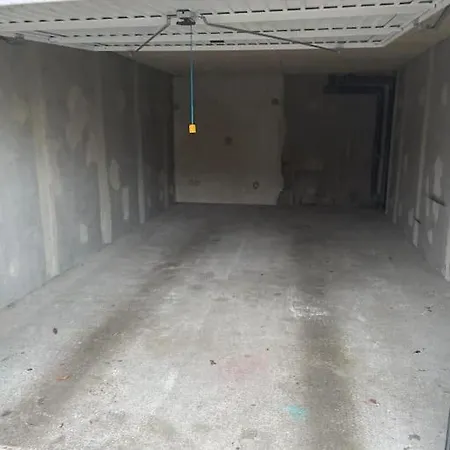 شقة 2 Avec Terrasse Et Garage