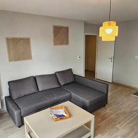 Apartmán 2 Avec Terrasse Et Garage *